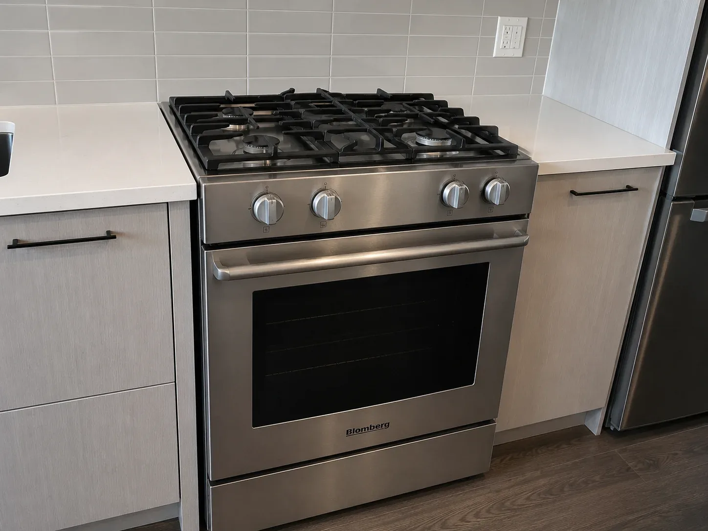 Blomberg stove and range repair