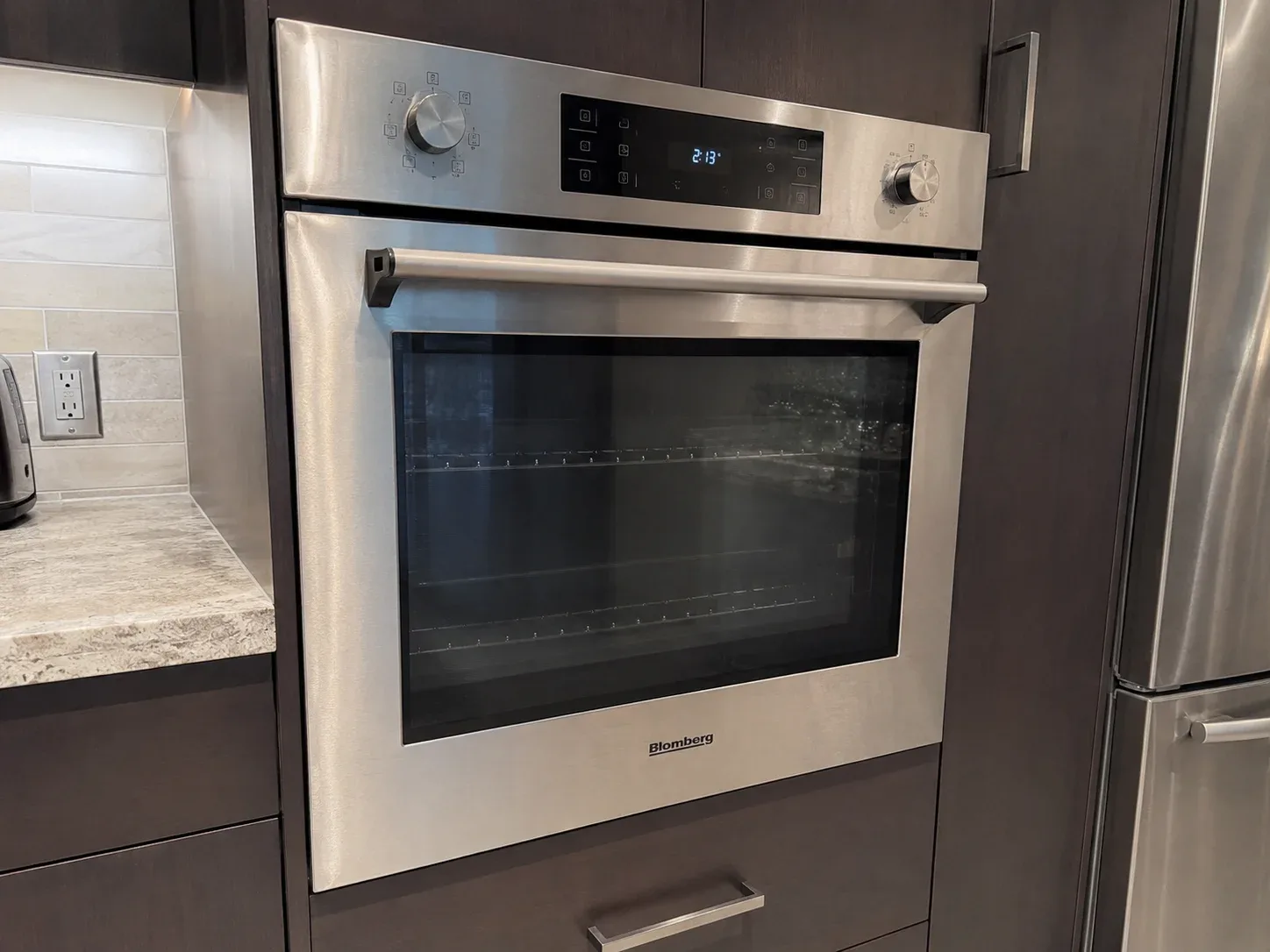 Blomberg wall oven repair